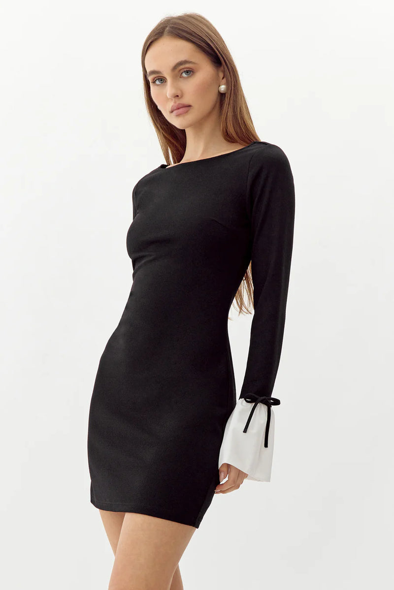 Adelyn Rae Vicki Contrast Cuff Dress- Black