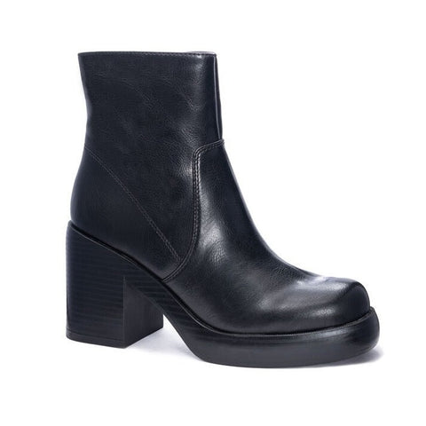 Dirty Laundry Groovy Boot